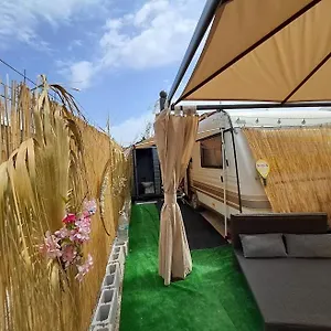 Camping Caravana Rosa